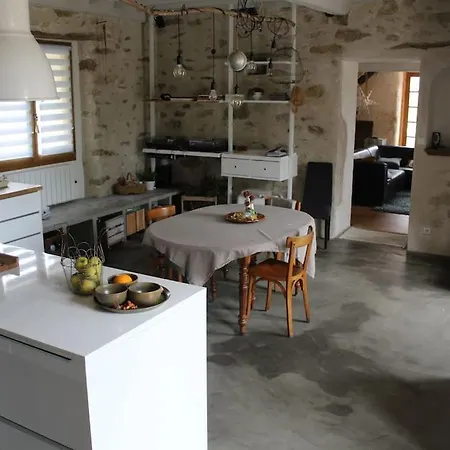 Holiday home Grande Maison Familiale *